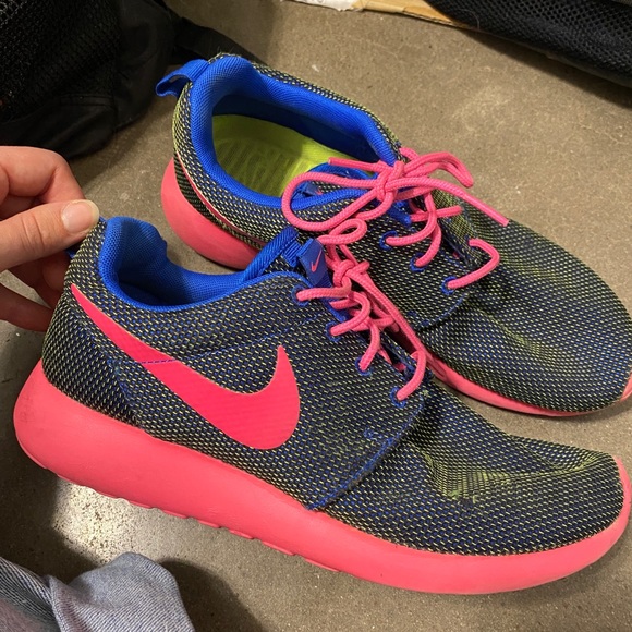 different color roshes